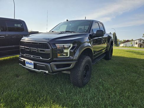 Used 2020 Ford F150 Raptor image 2