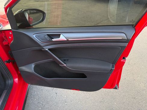 Used 2021 Volkswagen GTI S image 45