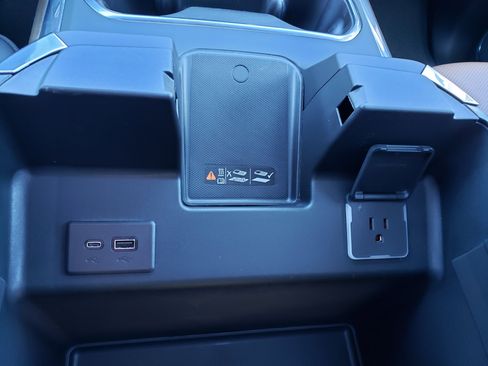 New 2026 Chevrolet Silverado 3500 High Country w/ High Country Premium Package image 30