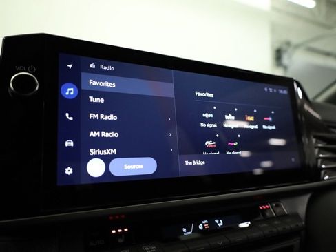 Certified 2025 Toyota Camry XSE image 16