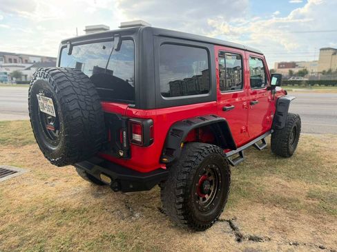 Used 2019 Jeep Wrangler Unlimited Sport S AWD/4WD image 7