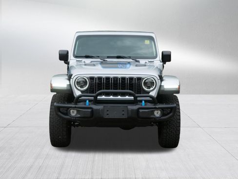 Used 2023 Jeep Wrangler Unlimited Rubicon 4xe AWD/4WD image 2