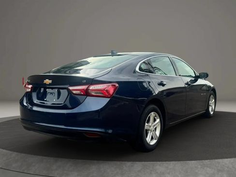 Used 2022 Chevrolet Malibu LT FWD image 7
