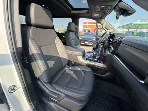 Certified 2023 Chevrolet Silverado 1500 RST w/ Redline Edition image 26