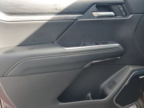 Certified 2025 GMC Acadia Elevation image 42