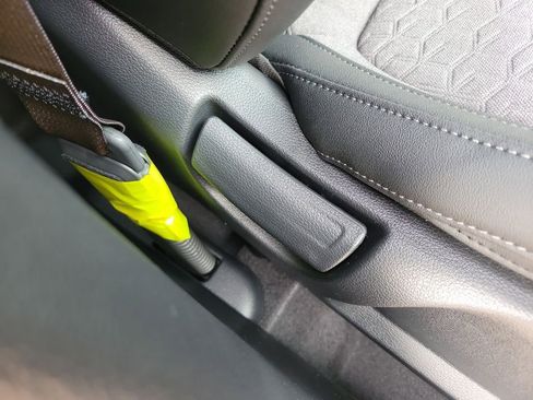 New 2026 Kia Seltos S image 9