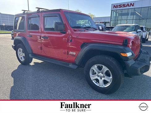 Used 2018 Jeep Wrangler Unlimited Sport S image 1