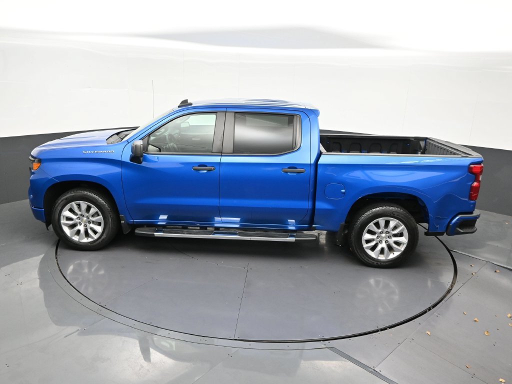 Used 2022 Chevrolet Silverado 1500 Custom RWD image 16
