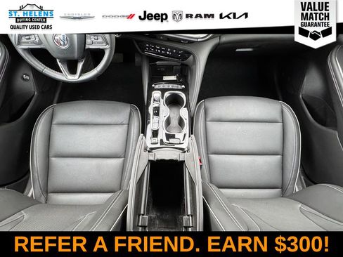 Used 2023 Buick Envision Essence image 27