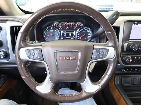 Used 2018 GMC Sierra 1500 SLT AWD/4WD image 53