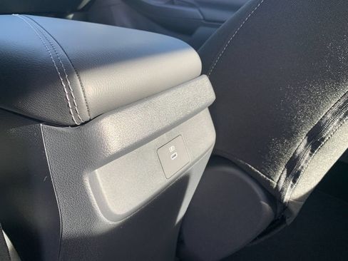 New 2026 Nissan Sentra SV w/ SV Convenience Package FWD image 20