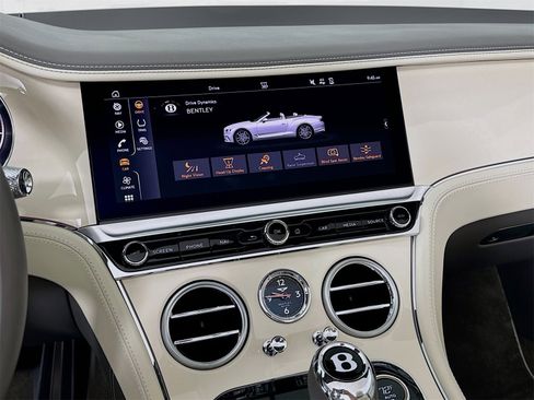 Used 2024 Bentley Continental GT V8 image 14