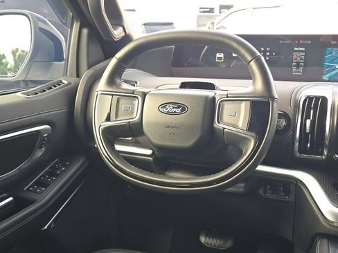 Used 2025 Ford Expedition Platinum w/ Stealth Performance Package AWD/4WD image 45