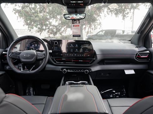 New 2024 Chevrolet Silverado EV RST image 21