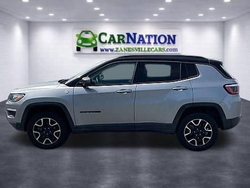 Used 2020 Jeep Compass Trailhawk image 3
