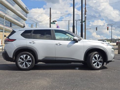Used 2023 Nissan Rogue SV AWD/4WD image 24
