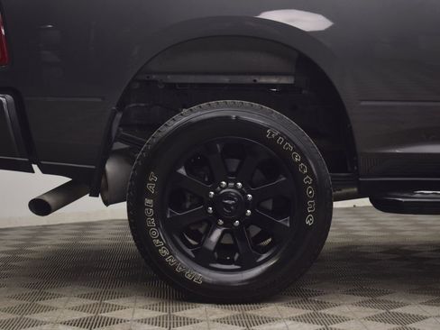 Used 2024 RAM 3500 Big Horn w/ Night Edition image 32