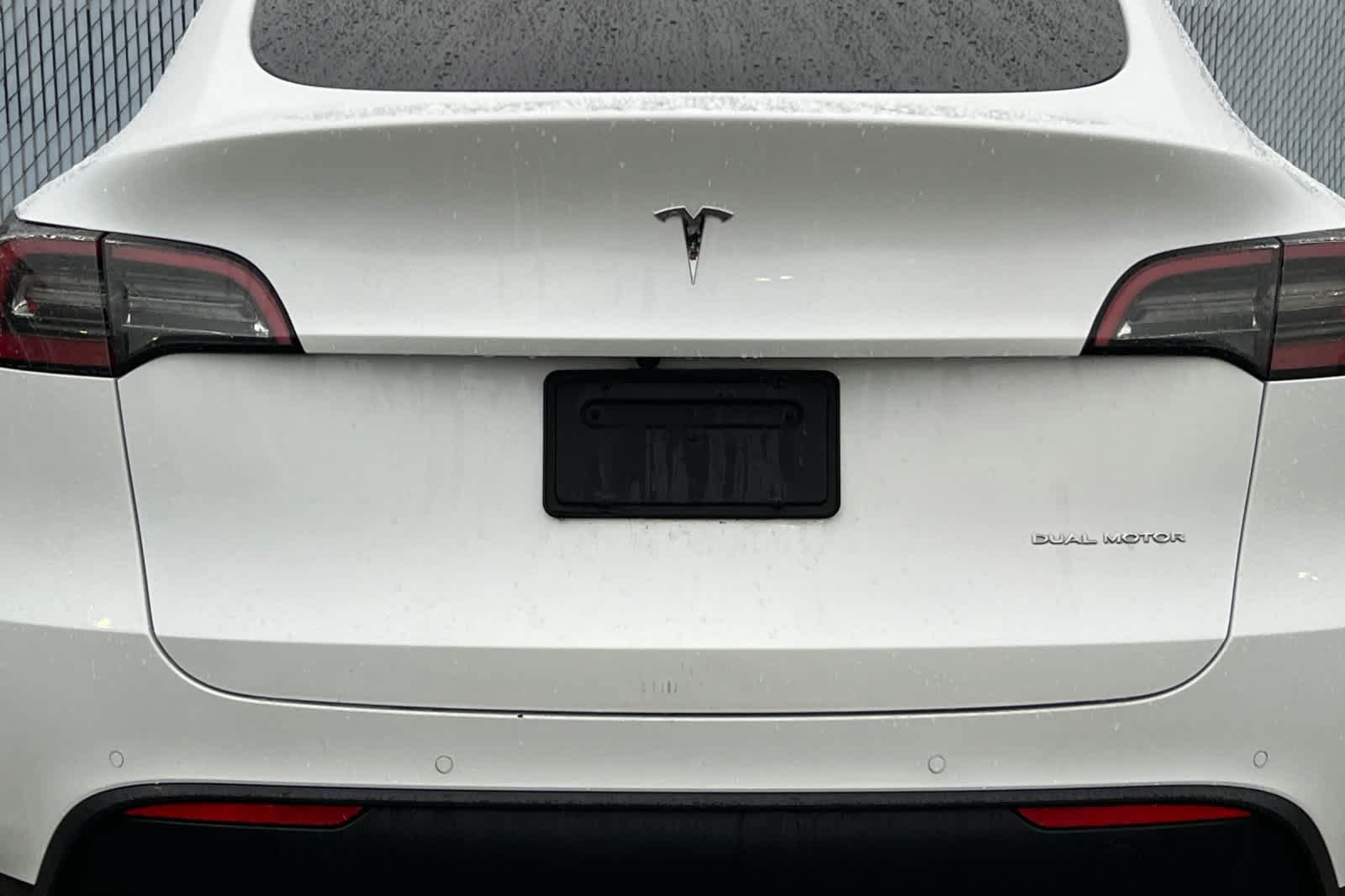 Used 2022 Tesla Model Y Long Range AWD/4WD image 22