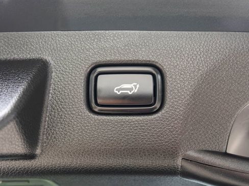 Certified 2025 Kia Seltos SX w/ SX Sunroof Package AWD/4WD image 33