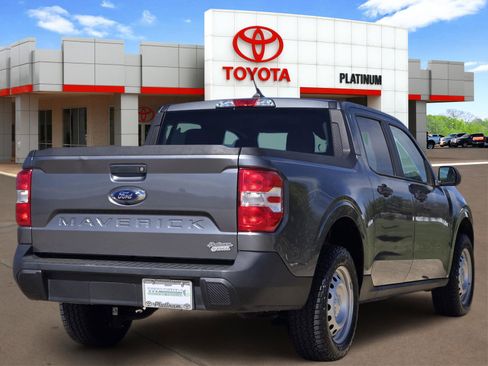 Used 2022 Ford Maverick XL FWD image 4
