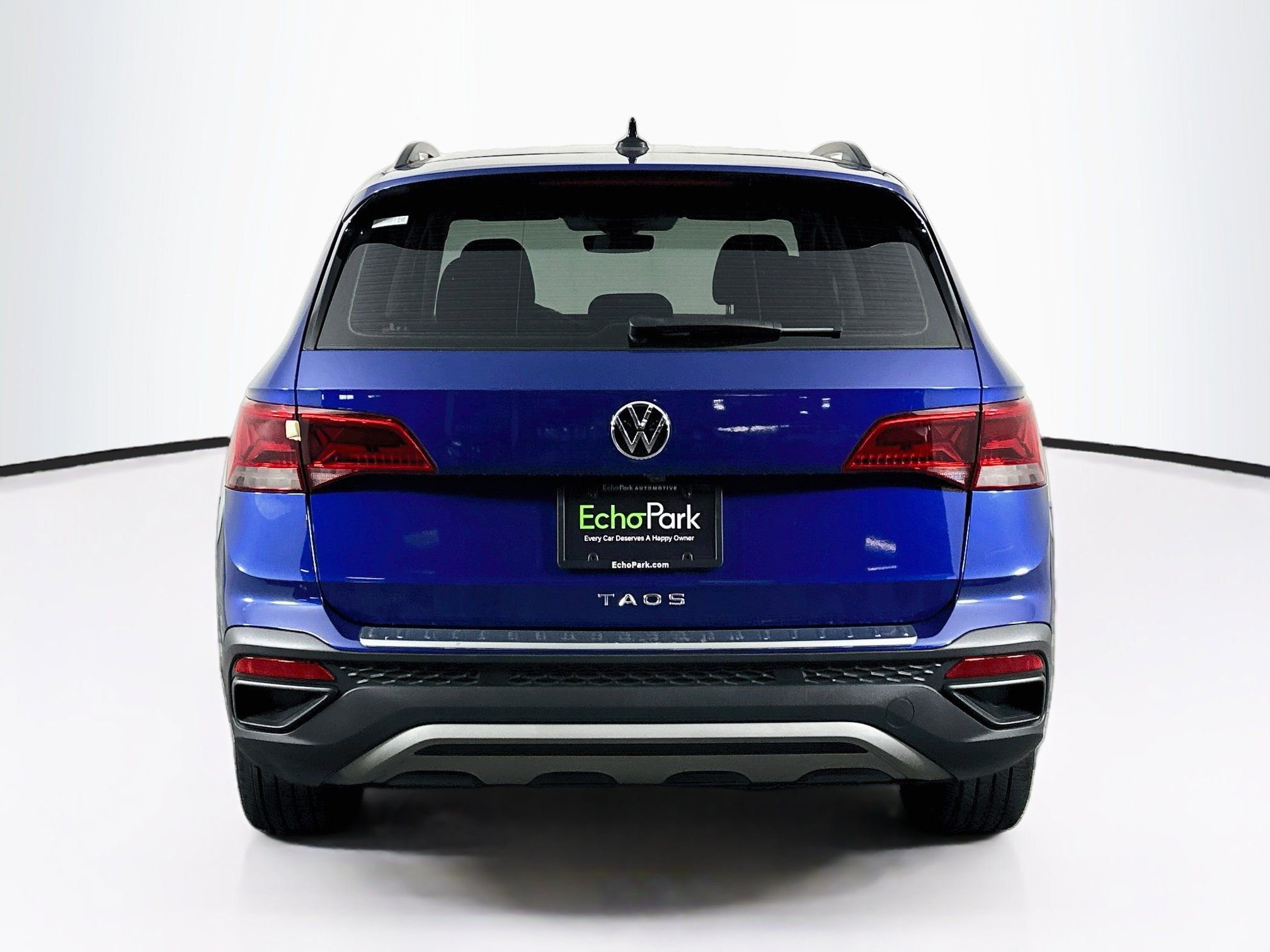 Used 2024 Volkswagen Taos S FWD image 7