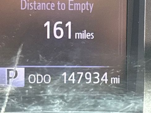 Used 2017 Toyota Tacoma TRD Off-Road w/ Tow Package (A/T) image 22