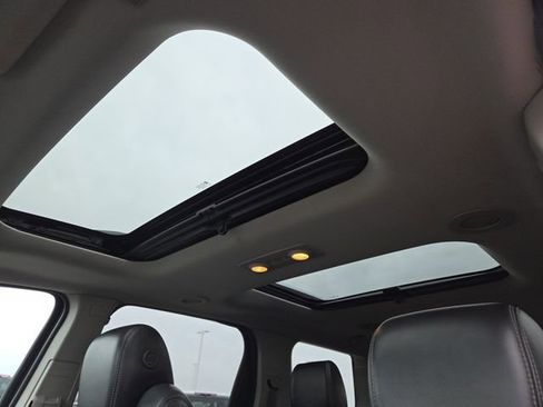 Used 2013 GMC Acadia Denali image 3