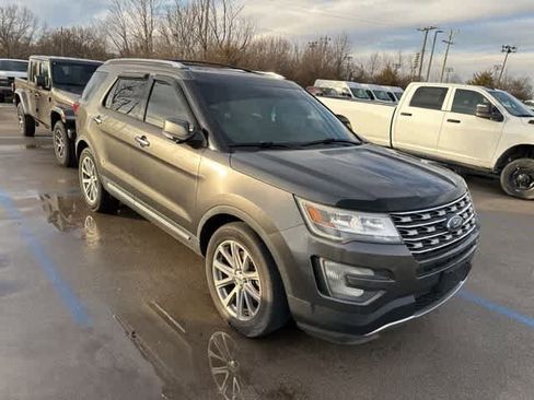 Used 2016 Ford Explorer Limited image 15