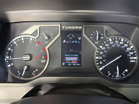 Used 2022 Toyota Tundra Limited image 27