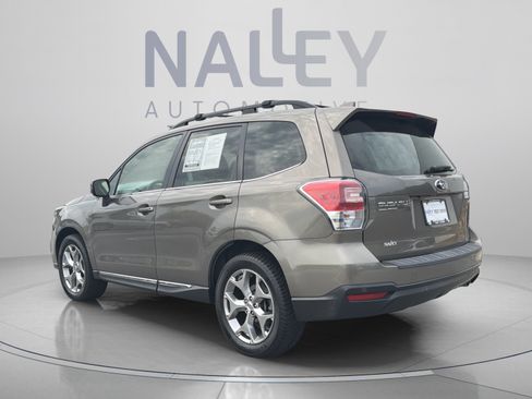 Used 2017 Subaru Forester 2.5i Touring AWD/4WD image 3