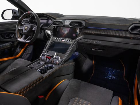 Used 2024 Lamborghini Urus Performante AWD/4WD image 72