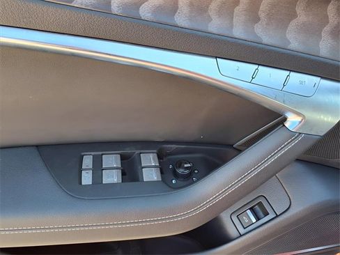 Used 2024 Audi A6 Premium Plus image 17