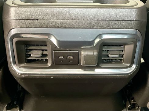 Used 2022 Chevrolet Silverado 3500 High Country w/ Z71 Off-Road Package AWD/4WD image 27