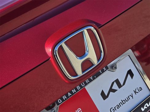 Used 2018 Honda Accord EX-L image 10