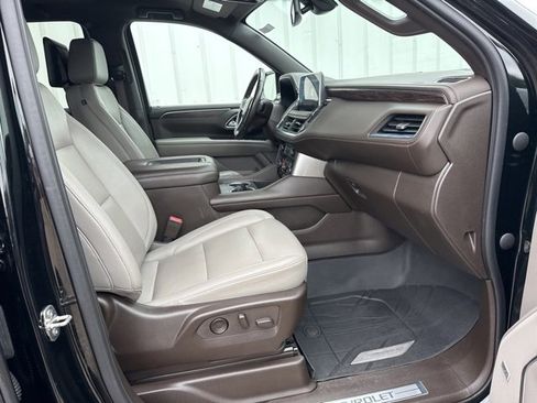 Used 2021 Chevrolet Tahoe LT image 41