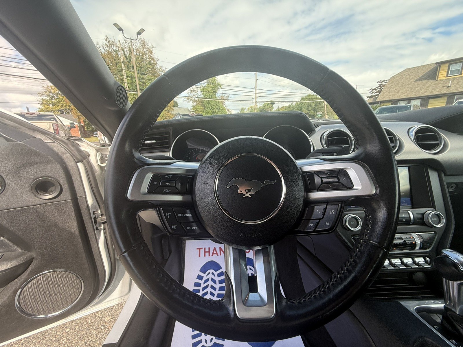 Used 2022 Ford Mustang Premium RWD image 17