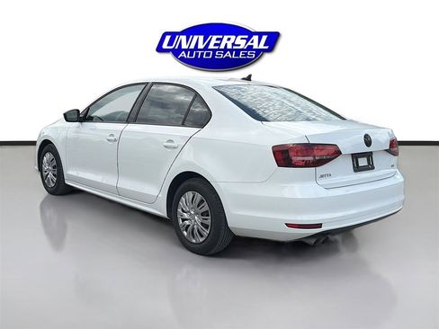 Used 2016 Volkswagen Jetta S image 5