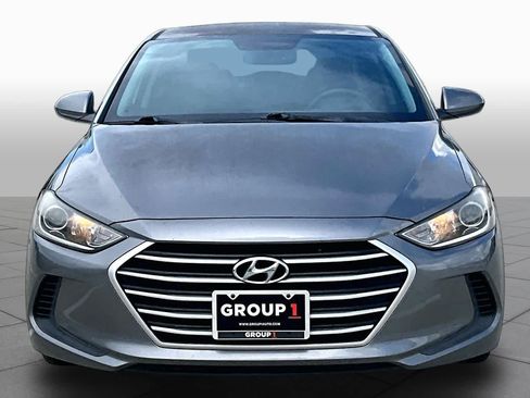 Used 2018 Hyundai Elantra SEL FWD image 4