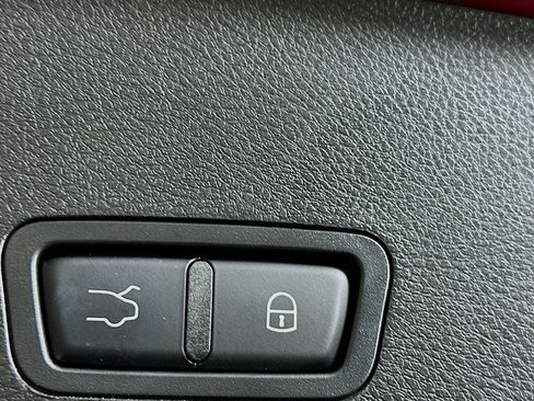 Used 2024 Alfa Romeo Tonale Ti w/ Premium Interior Package image 29