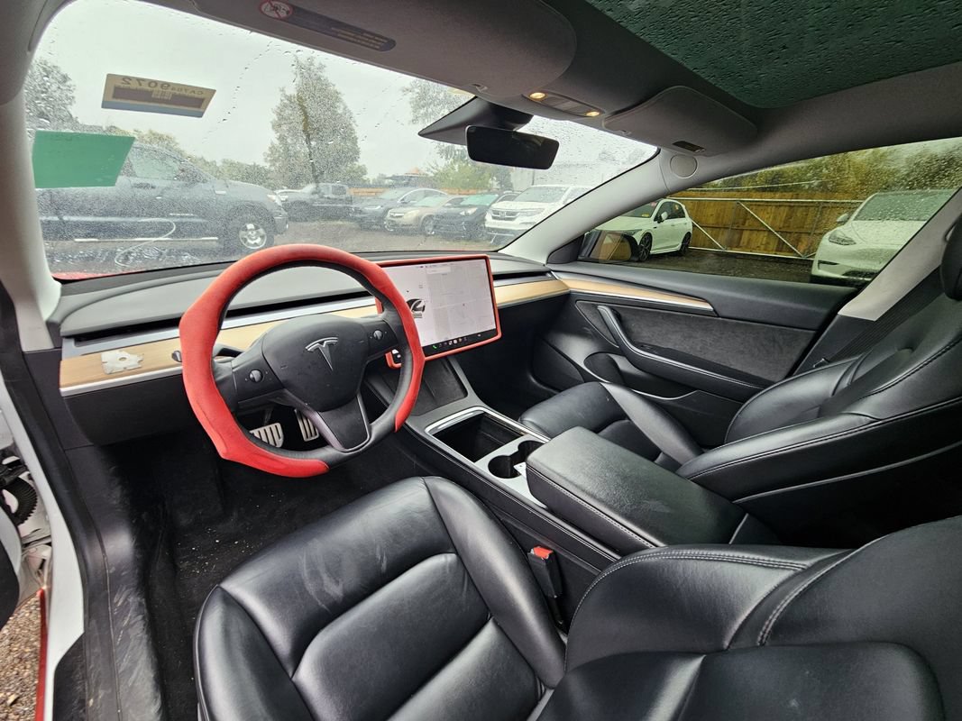 Used 2021 Tesla Model 3 Performance AWD/4WD image 2