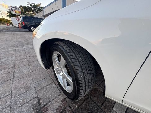 Used 2012 Volvo S60 T5 image 50