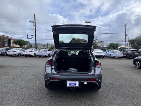 New 2026 Nissan Leaf image 11