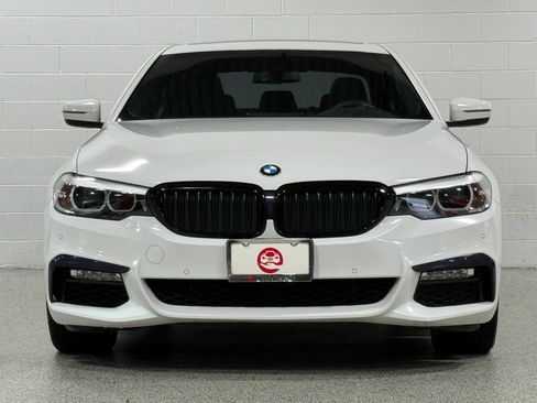 Used 2018 BMW 530e xDrive w/ M Sport Package 2 AWD/4WD image 3
