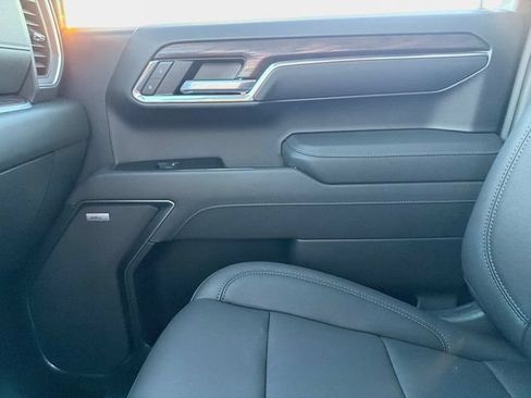 New 2026 GMC Sierra 1500 SLT w/ SLT Premium Package AWD/4WD image 22