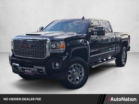 Used 2018 GMC Sierra 2500 Denali w/ Duramax Plus Package AWD/4WD image 1