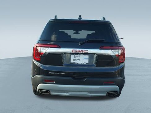 Used 2023 GMC Acadia SLE w/ Driver Convenience Package image 7