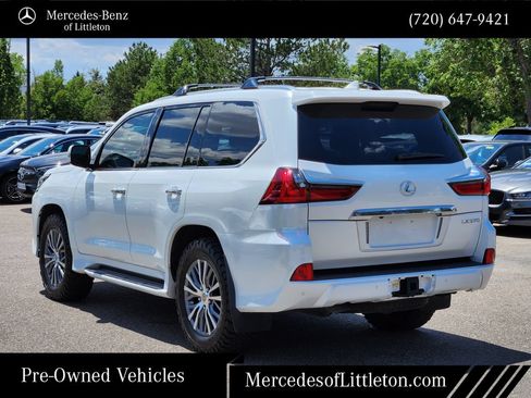 Used 2019 Lexus LX 570 4WD w/ Luxury Package image 5