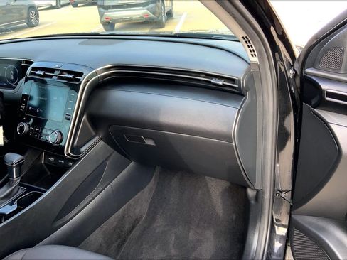 Used 2024 Hyundai Tucson SE FWD image 18