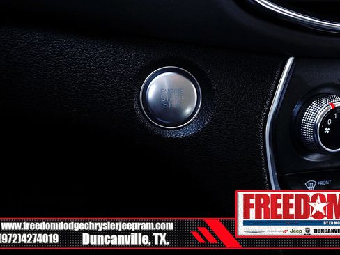 Used 2020 Hyundai Santa Fe SEL image 32