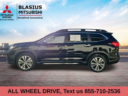 Used 2022 Subaru Ascent Touring image 4